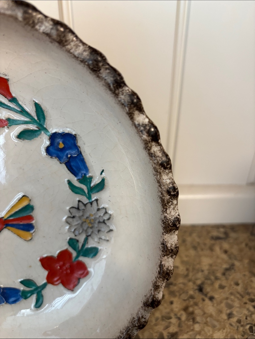 RARE Vintage Goebel Ceramic Plate with Colorful Rooster & Floral Design - Picture 6 of 8